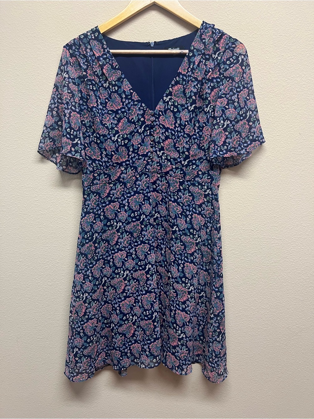 Madewell Navy Floral V-Neck Short Sleeve Dress